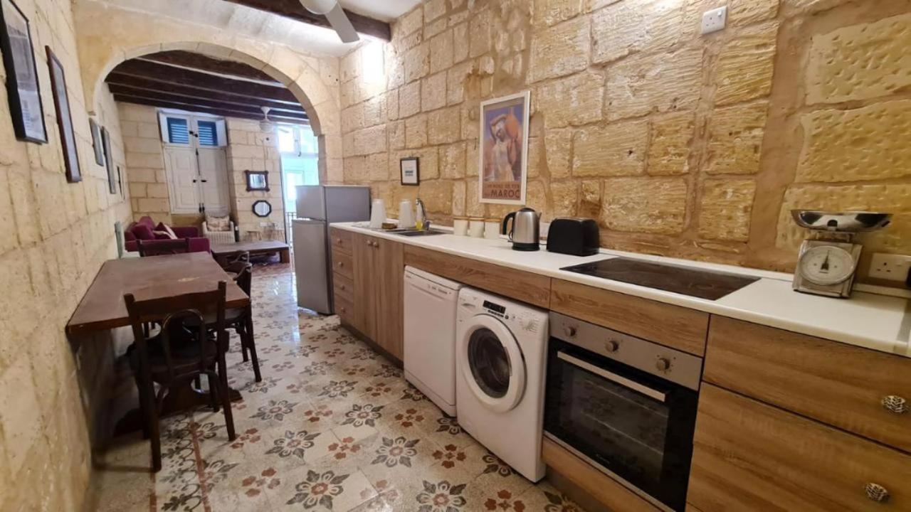 Mulberry Suites Valletta Exterior photo